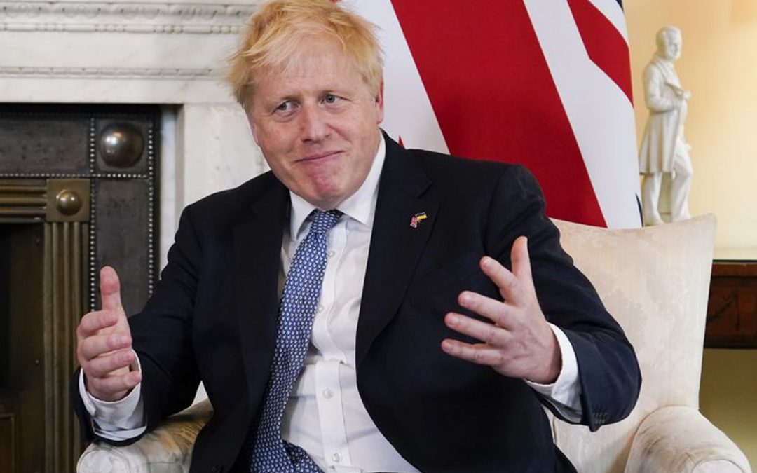 Boris Johnson salva la qüestió de confiança interna Va guanyar la votació per 211 vots a 148